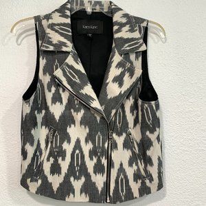 NWOT Karen Kane Moto Vest Zippered Detail Size XS